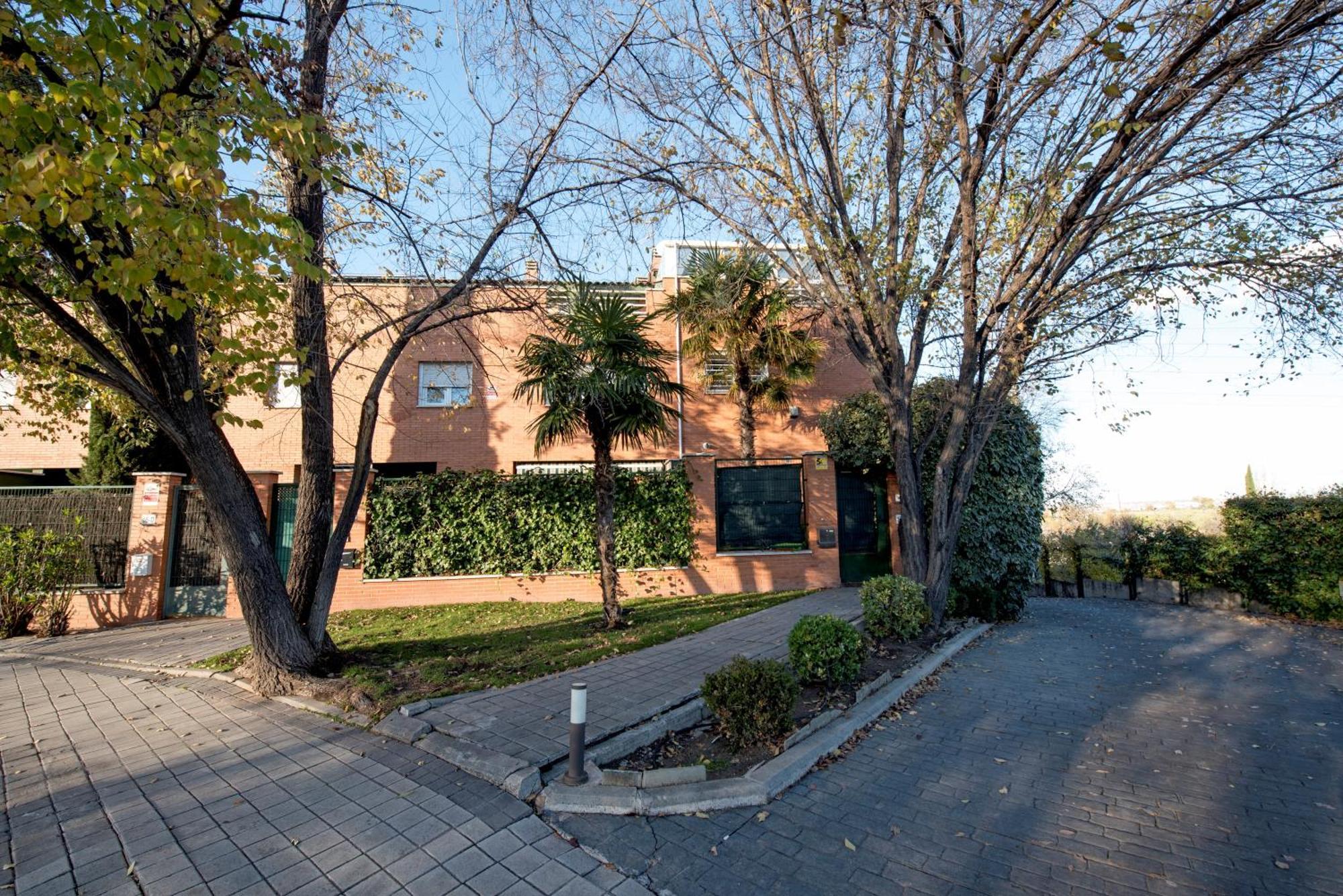 Habitaciones Privadas En Mi Acogedor Chalet - Private Rooms Madrid Exterior photo